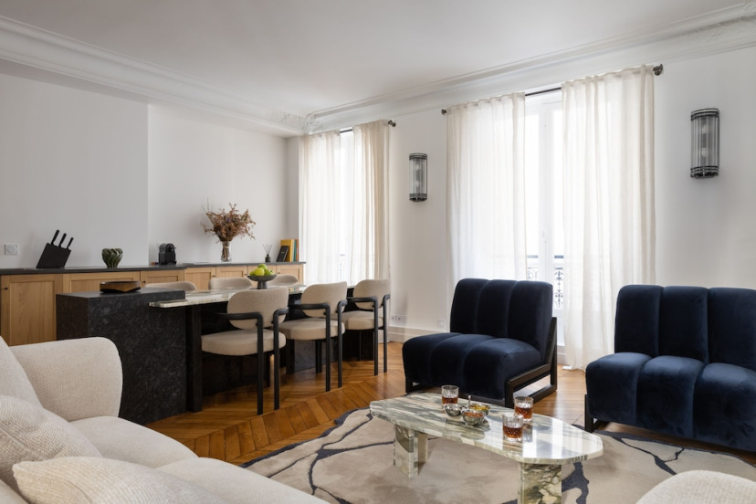Montaigne Luxury 2 Bedroom — отзывы гостей и цены