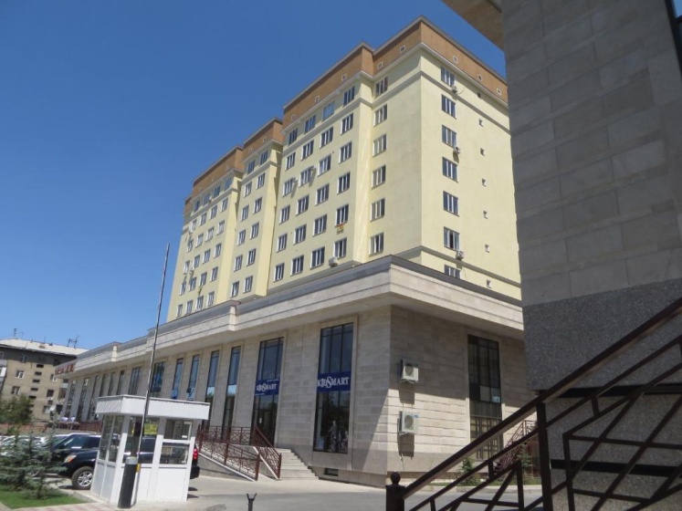Цены на Bishkek Flatlux Apartments в Бишкек