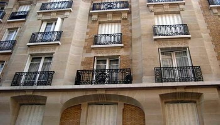 Apartment Arlette La Fourche 3 — отель в Париже, Франция