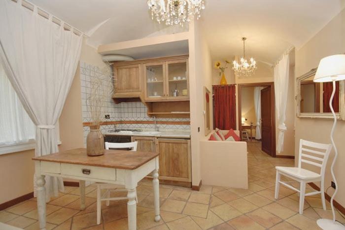 Go2 Apartments Colosseo/Termini — отель в Риме, Италия