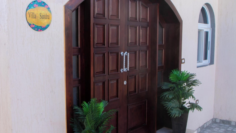 Цены на Villa Sandra up to 10 Persons - Feel Home Away From Home в Эосте