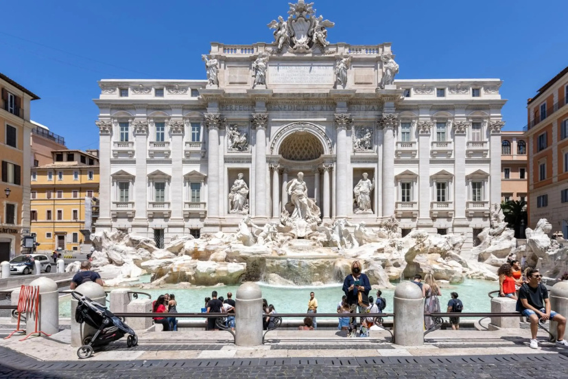 Цены на FONTANA DI TREVI - 5 STELLE Proietti Apartament в Риме