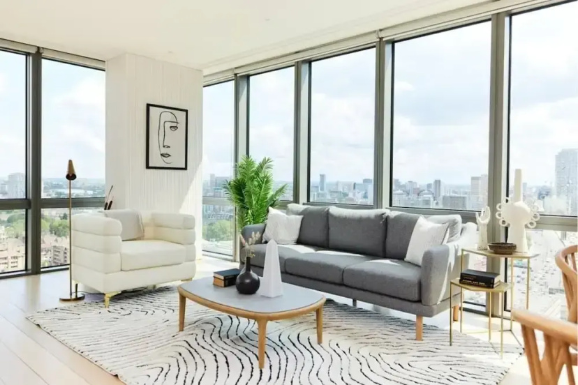 Цены на The Canary Wharf Place - Stunning 2bdr Flat в Лондоне