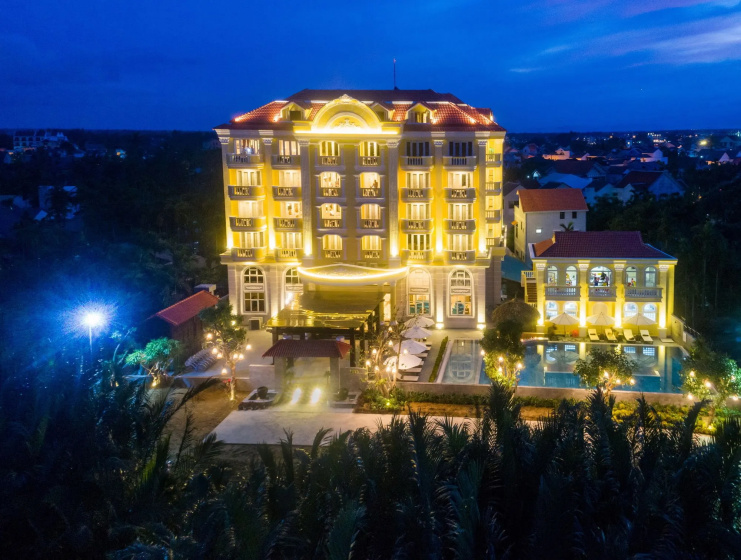 Le Pavillon Hoi An Luxury Resort & Spa — забронировать отель в Дананге