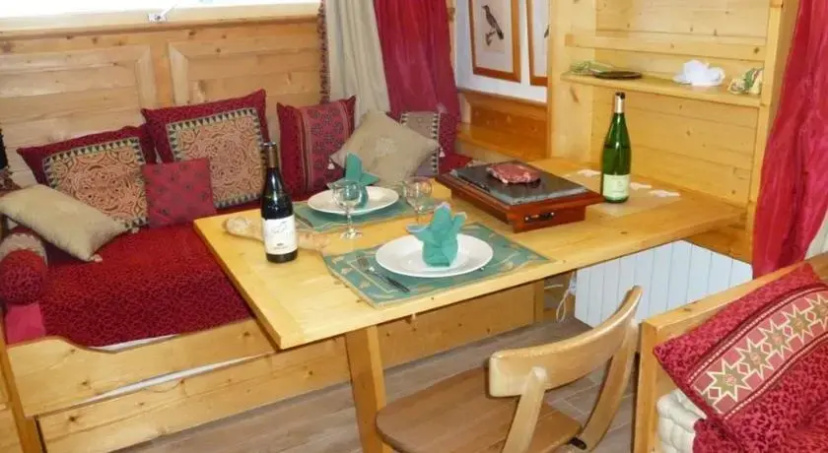 Courchevel 1850 Apartements — комфортный отель в Куршевеле