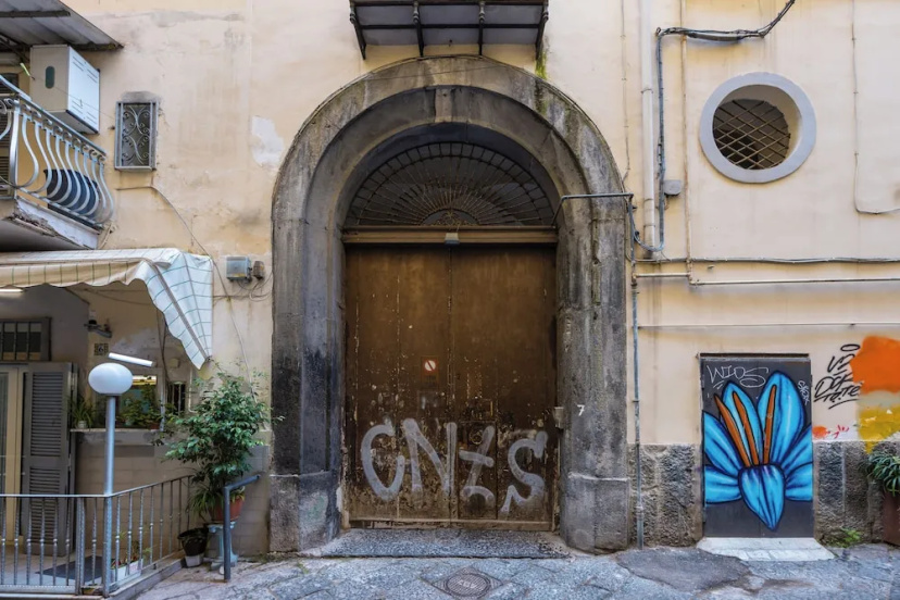 Цены на Antica Napoli Cristo Velato в Неаполе