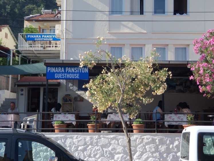 Pinara Pension & Guesthouse — отель с удобным расположением в Фетхие