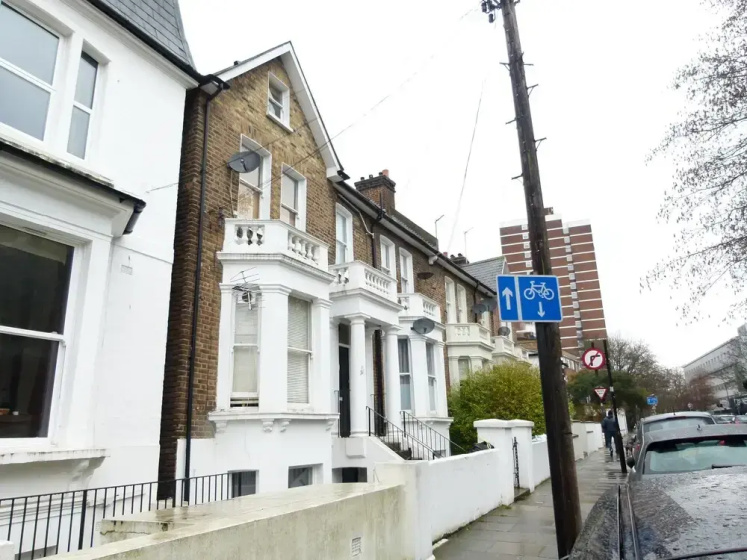 SS Property Hub - Family Apartment in Kensington 2 — отель в Лондоне, Соединенное Королевство