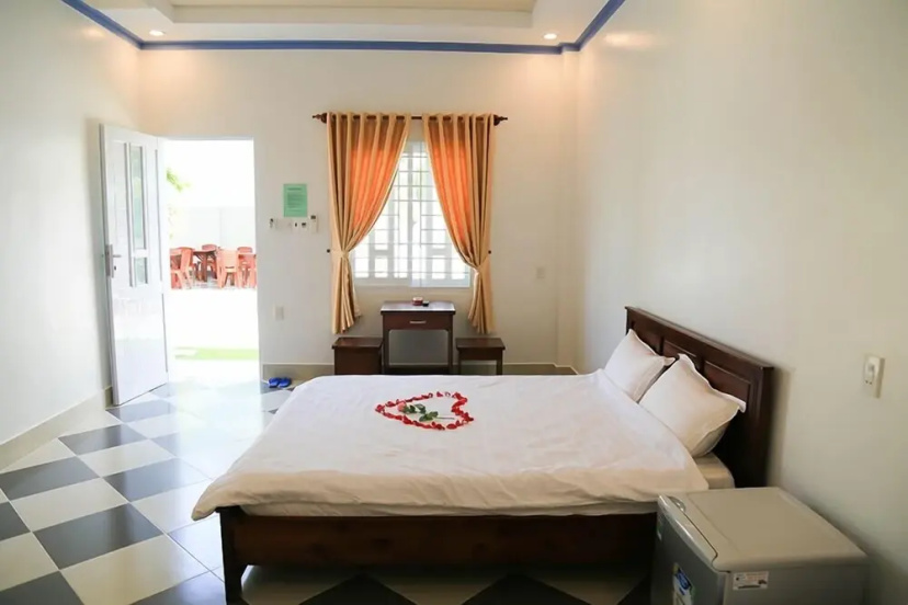 Seabreeze guest house — отель с удобствами в фане
