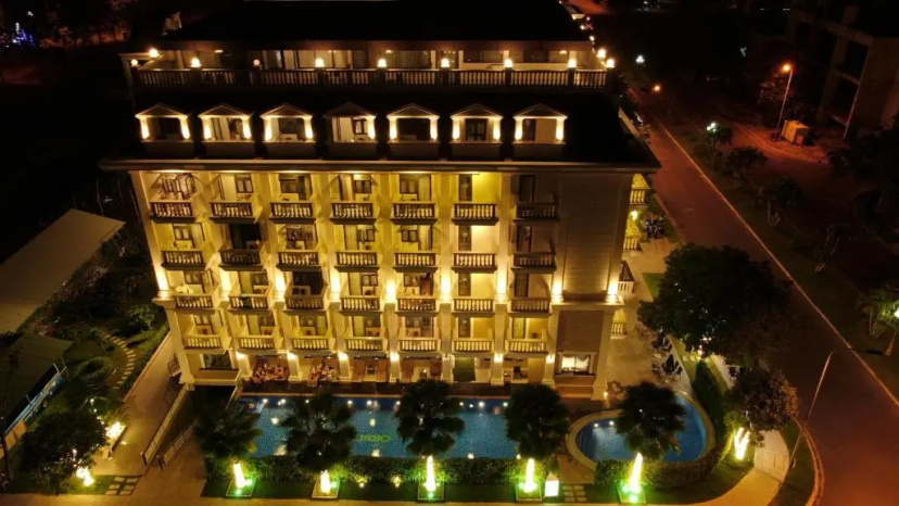 Orbit Hotel Nha Trang — отель в удобной локации в Нячанге