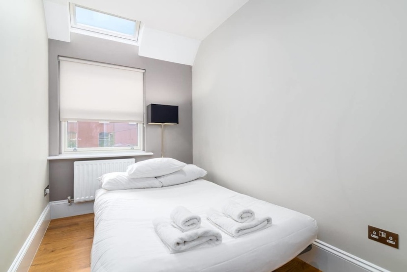 Modern 2BR Home in Dalston W/balcony, Fits 4 — отзывы гостей и цены