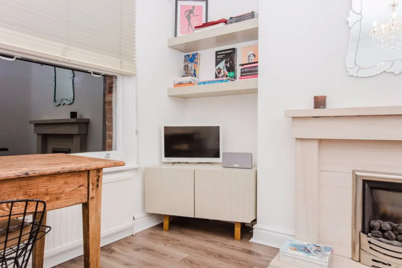 1 Bedroom Flat Near Maida Vale — комфортный отель в Лондоне