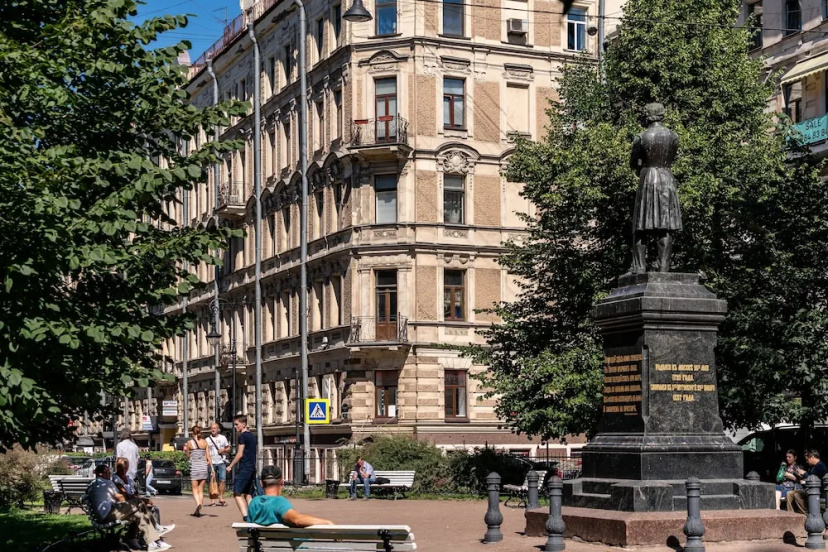 Home4day Flat-Wonderland — комфортный отель в Санкт-Петербурге