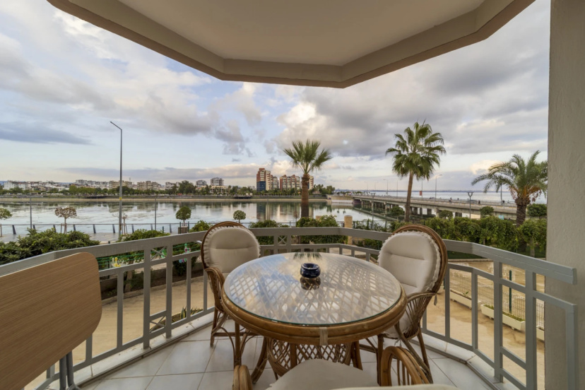 Цены на Lovely Apartment With Shared Pool in Konyaalti в Анталье