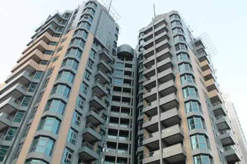 Newly furnished One Bedroom Apartment next to Metro & Beach in Marina Residence — отзывы гостей и цены