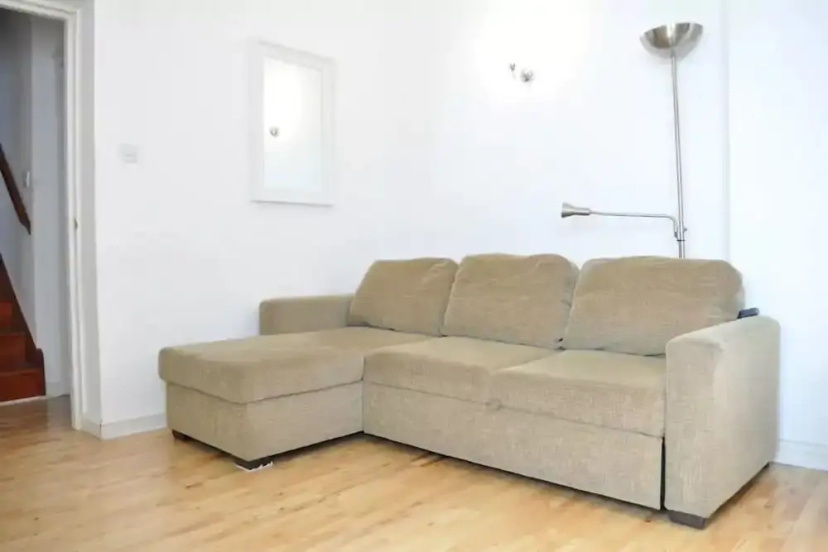 Apartment Near Paddington Station — отель с удобствами в Лондоне