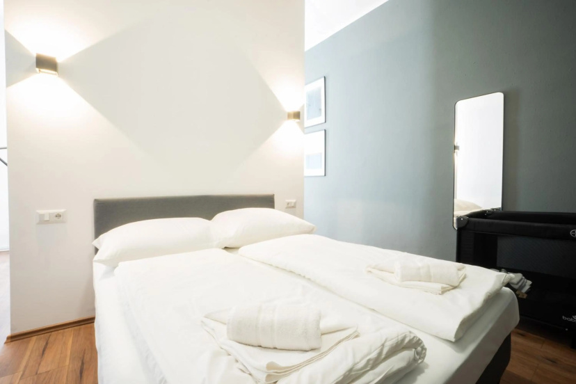 Lovely 2-bedroom apartment next to Praterstern — отель в вене, Австрия