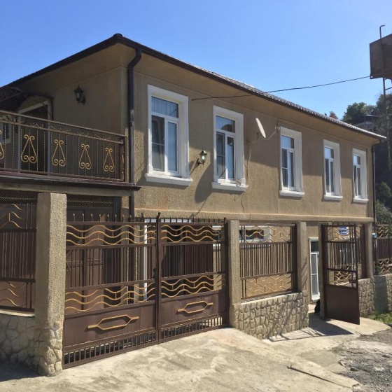 House on Darsaliya 14 — комфортный отель в Сухуми