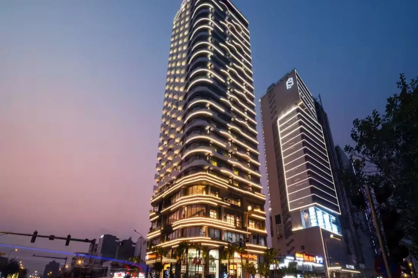 Hilton Garden Inn Da Nang — отель рядом с интересными местами в Дананге