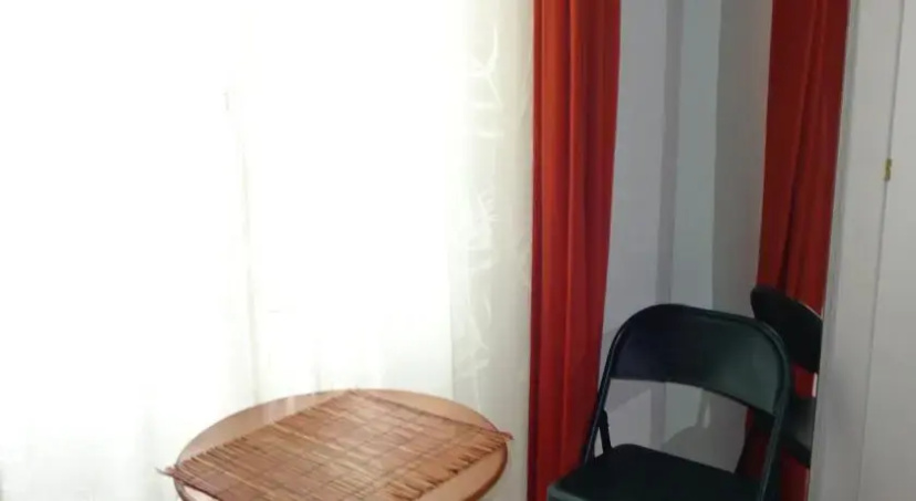 Homestay La Camera Della Lettura — отель с удобствами в Риме