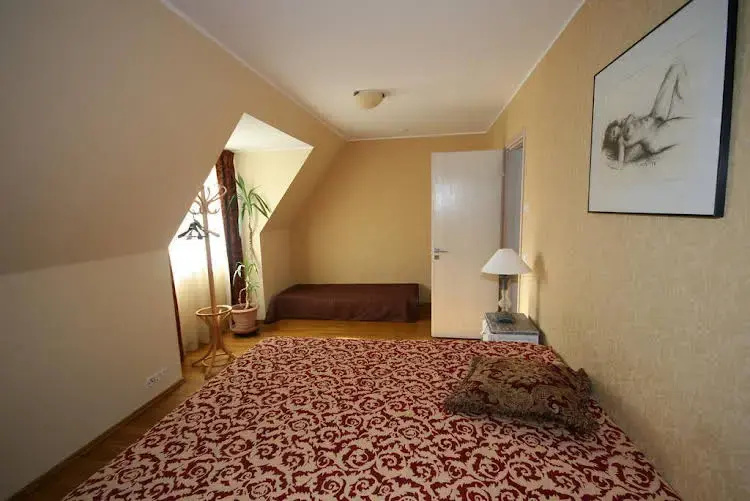 Kase Nice Small Villa — забронировать отель в таллине