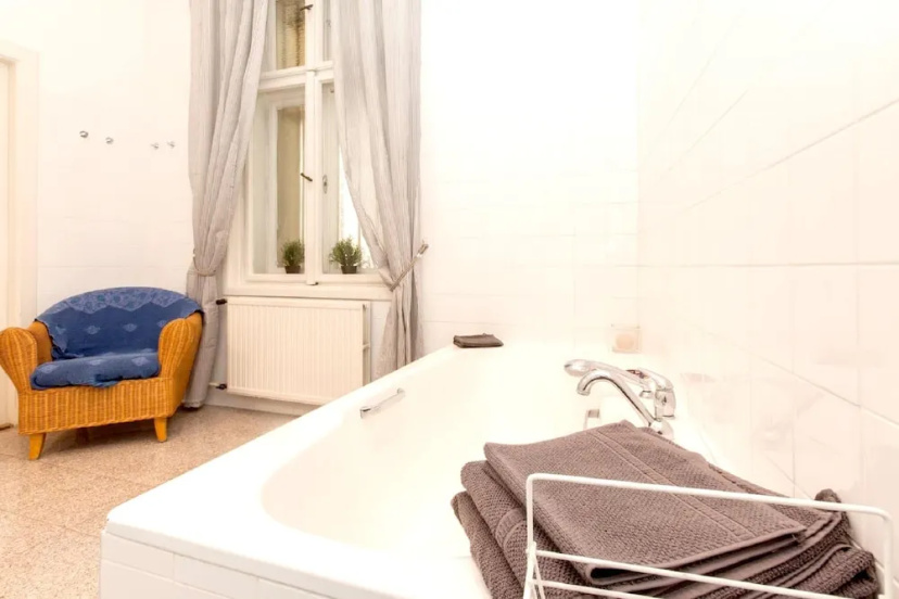 Apartment With 3 Bedrooms in Budapest, With Wonderful City View, Terra — отель с удобствами в Будапеште
