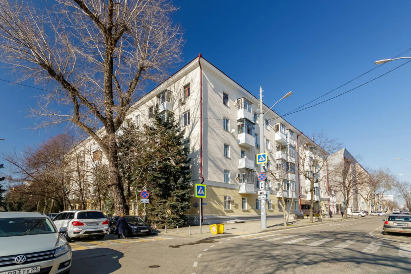 Апартаменты ApartGroup на улице Красноармейская 1 — забронировать отель в Краснодаре