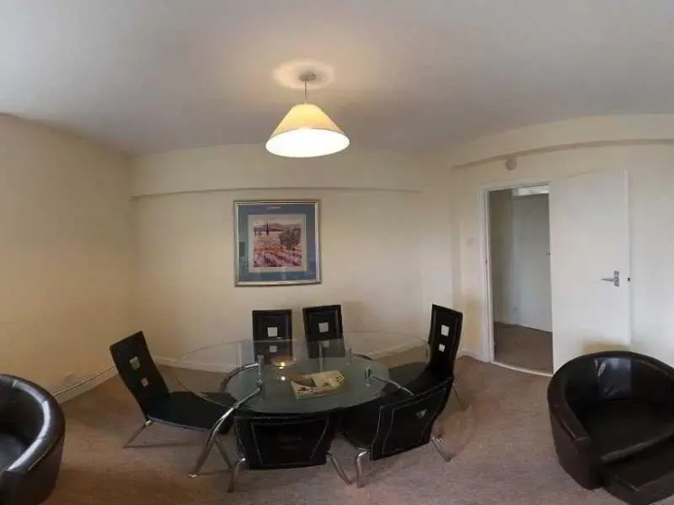 Access Apartments Victoria — забронировать отель в Лондоне