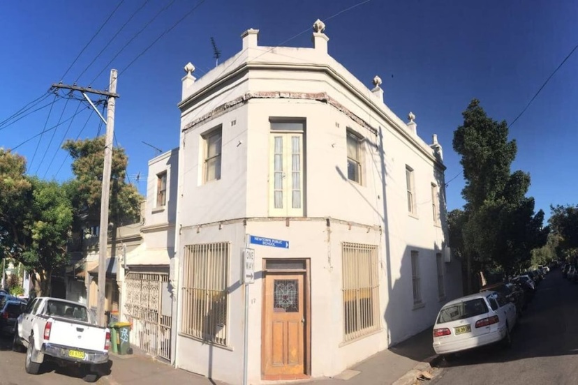 Spacious 3 Bedroom Terrace in Newtown — комфортный отель в Сиднее