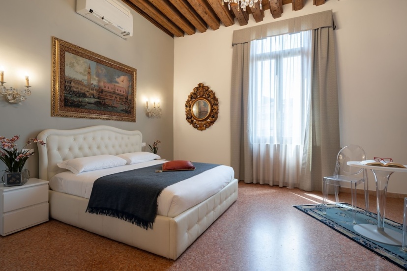 Цены на Grand Palace Apartments в Венеции