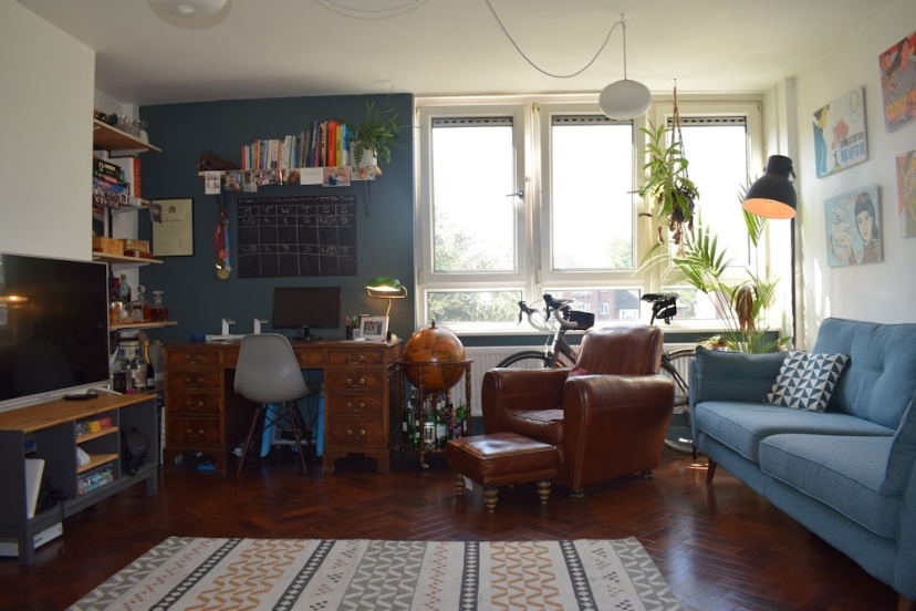 Close To Hoxton 2 Bedroom Apartment — отель с удобствами в Лондоне