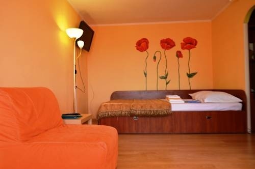 Цены на Apartments On Lenina Prospect в Мурманске