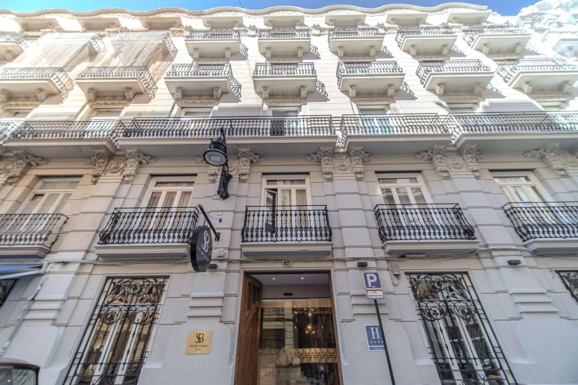 Soho Boutique Turia — отель с удобствами в Валенсии