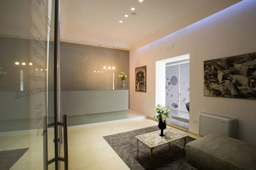Hotel Santa Brigida — комфортный отель в Неаполе