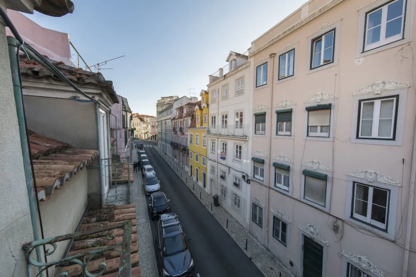 Цены на Traditional Duplex in Principe Real в Лиссабоне