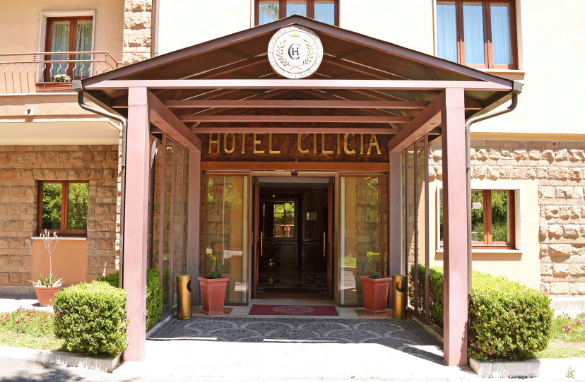 Otel' Cilicia — забронировать отель в Риме