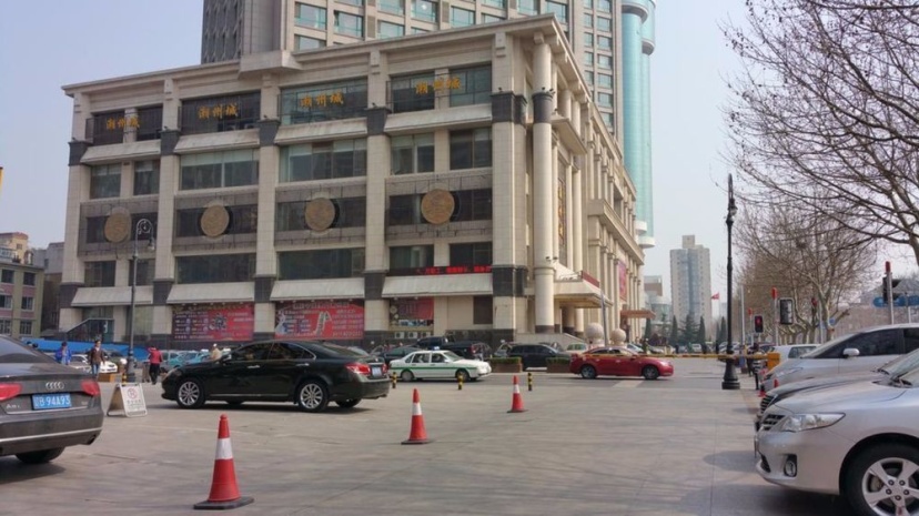 Цены на Dalian Yidian Yijing Huayuan Apartment в Даляне