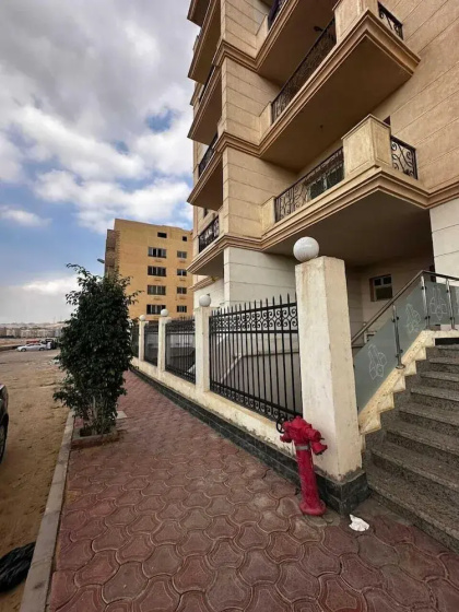 Lovely 3-Bedroom Apartment Maadi — отель с удобствами в Каире