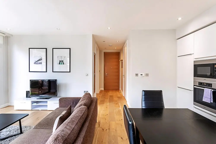 Цены на Wonderful Holborn Apartment в Лондоне