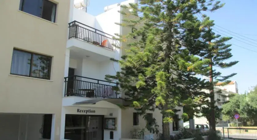 Цены на Andries Apartments в Пафос