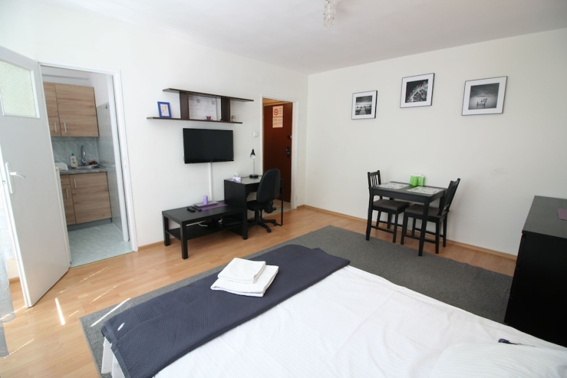 Apartamenty Varsovie Sienna 63 — отель с удобным расположением в Варшаве
