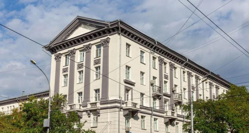 Тихий центр на улице Ленина — забронировать отель в Новосибирске
