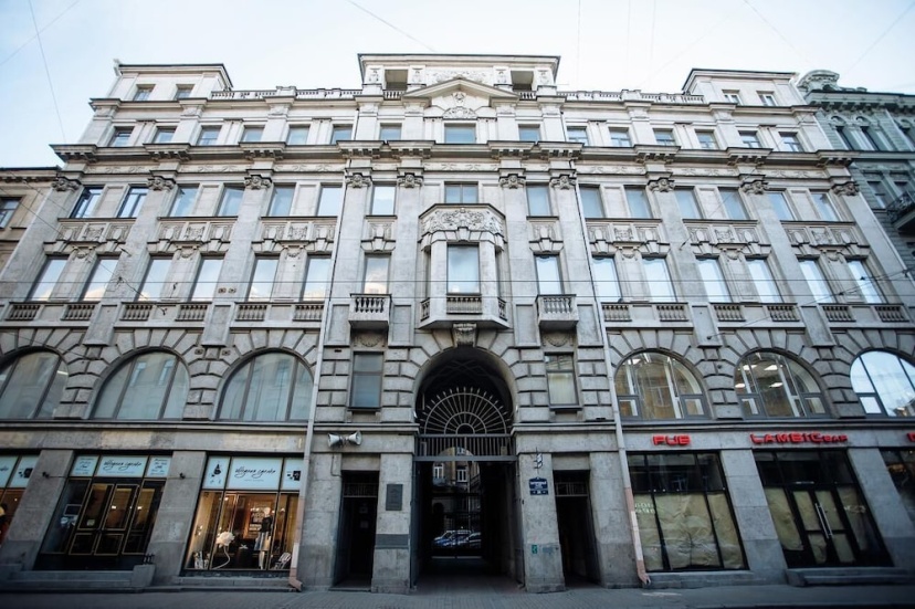BigGal Rooms — забронировать отель в Санкт-Петербурге