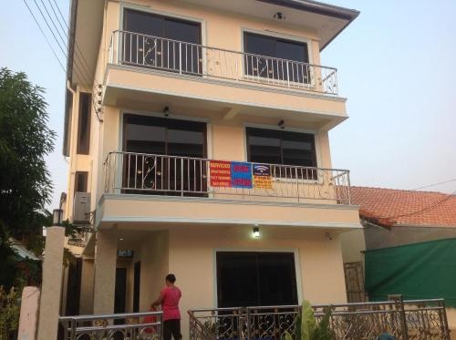 Цены на Junior Apartment в Паттайе