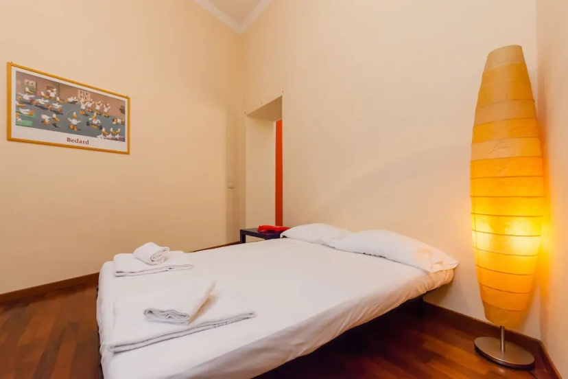 Duomo Apartment — отель в Неаполе, Италия