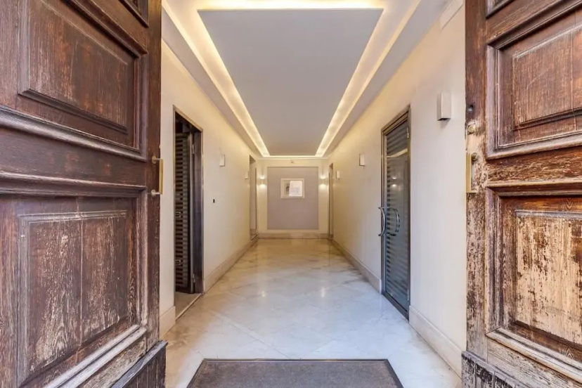 Colosseum Sweet Life Apartment — забронировать отель в Риме
