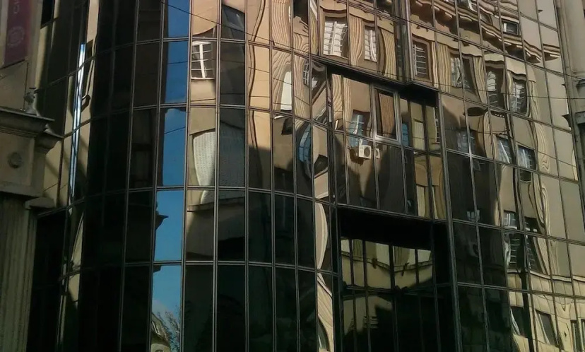 Apartments Square Five — забронировать отель в Белграде