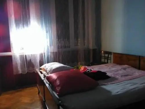 5 Ostrovski Street Guest House — забронировать отель в Кутаиси