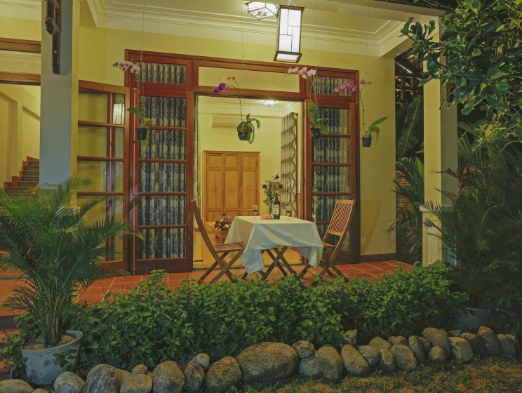 Tropical Garden Homestay Villa — забронировать отель в Дананге