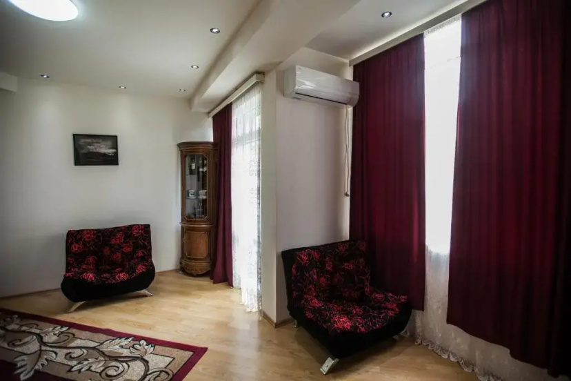 Sunny apartments. Tbilisi. 300 Aragveli — отзывы гостей и цены